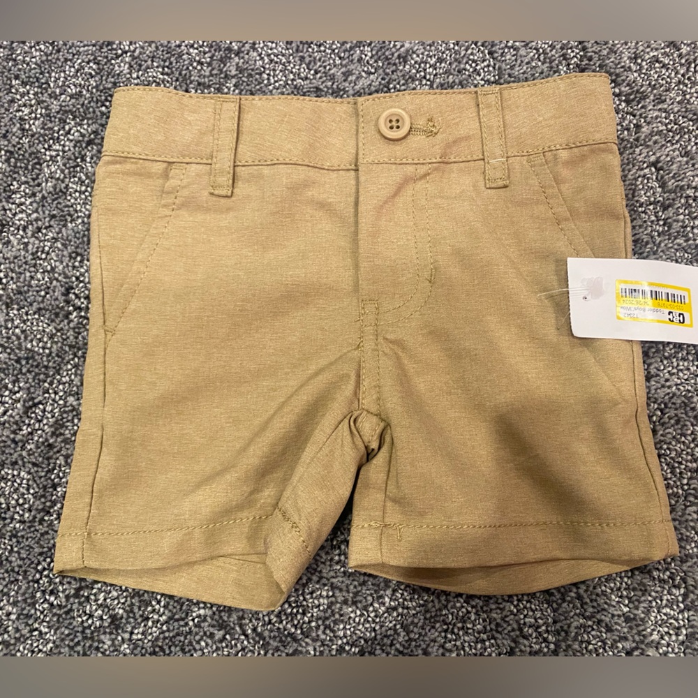 Cat & Jack khaki shorts with adjustable tabs. size 12M